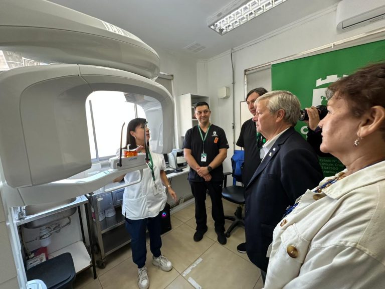 Curicó ya cuenta con un ortopantomógrafo para mejorar diagnósticos odontológicos