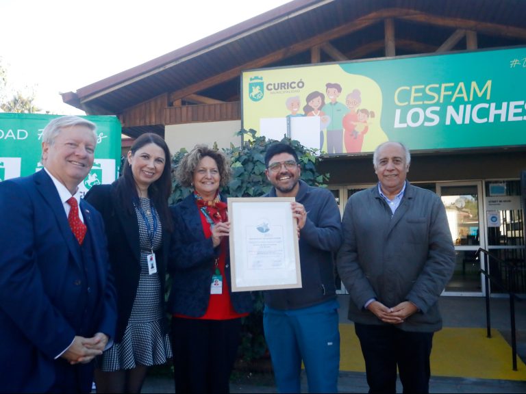 CESFAM Los Niches obtiene acreditación y se convierte en el primer centro rural certificado en calidad
