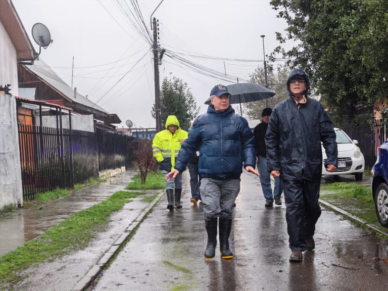 Municipalidad de Curicó inicia plan de reparación provisoria de calles afectadas por las lluvias