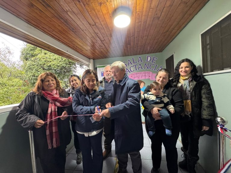 Inauguran primera sala de lactancia materna en oficina municipal de Sarmiento