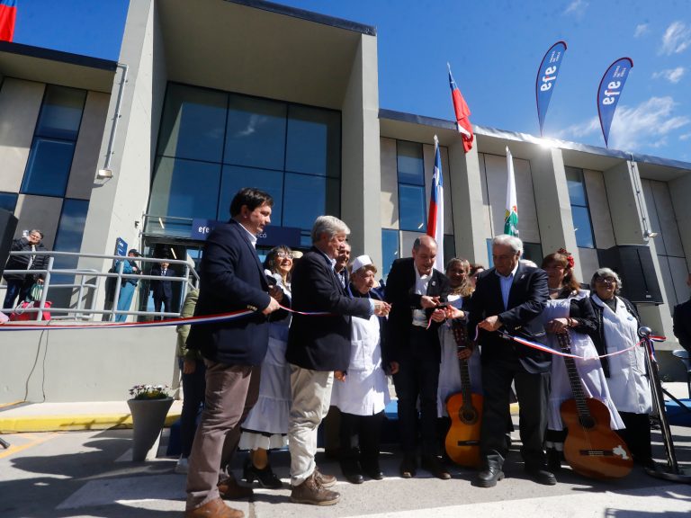 Curicó inaugura luego de 16 años su nueva Estación de Ferrocarriles