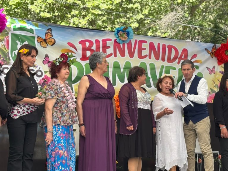 Cientos de personas mayores dieron la bienvenida a la primavera en Curicó