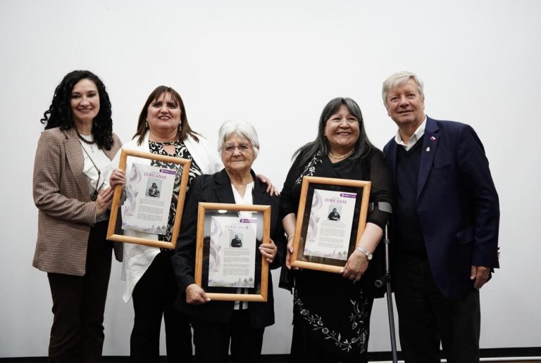 Concurso Curicanas: Valor e Inspiración 2026 reconoció a tres mujeres destacadas de la comuna